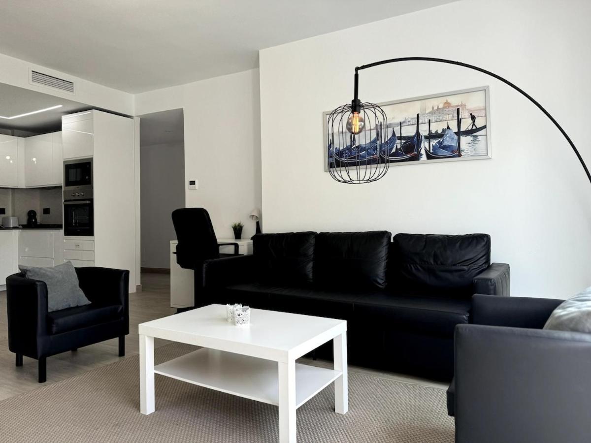 Apartment Muelle Ribera