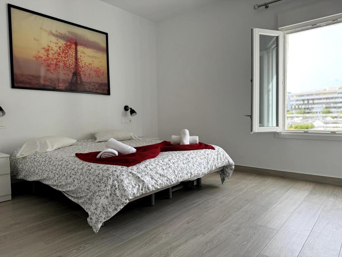 Apartment Muelle Ribera