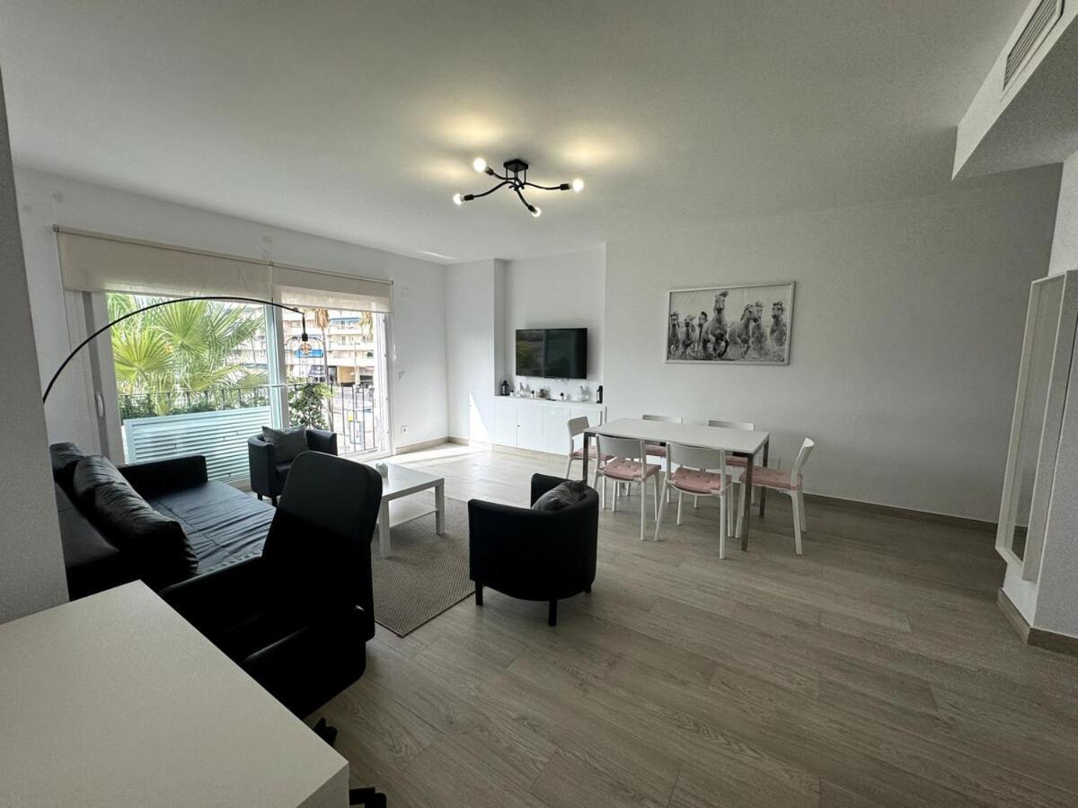 Muelle Ribera Apartment *